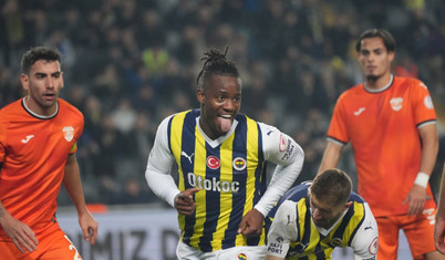 Acun Ilıcalı Batshuayi ile yola devam etmeyeceklerini söyledi, Galatasaray 3 yıllık anlaşma yapma yolunda