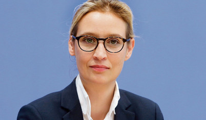 Aşırı sağın yükselen lideri Alice Weidel