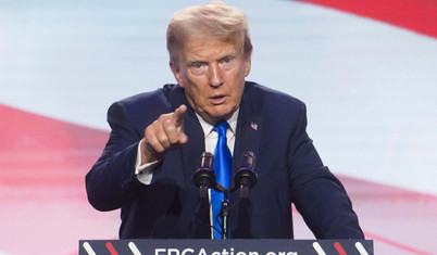 Trump üç eyaletteki ön seçimlerden zaferle çıktı
