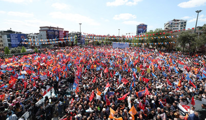 Seçim yapmıyoruz kimlikleri sayıyoruz