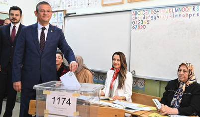 CHP Genel Başkanı Özgür Özel'in oy kullandığı sandıkta en çok oyu partisinin adayı aldı