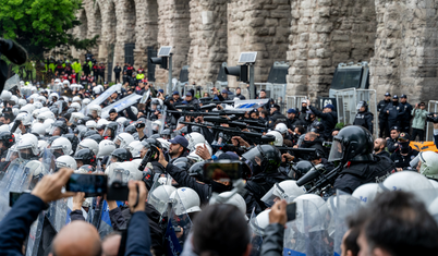 İstanbul'da sabaha karşı 1 Mayıs baskınları: Çok sayıda gözaltı var