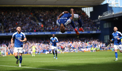 Ipswich Town 22 yıl sonra Premier Lig'de