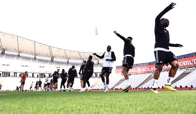 Yeni sezon kamp programı belli oldu: Beşiktaş 1 Temmuz'da topbaşı yapacak