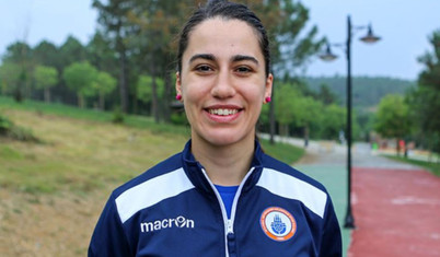 Meltem Hocaoğlu Akyol Karate 1 Premier Lig'in Kazablanka ayağında bronz madalya aldı