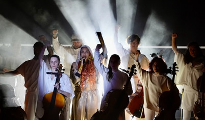 Harbiye'de konser veren Imany'den Filistin'e destek çağrısı: Yumruklarını kaldır İstanbul