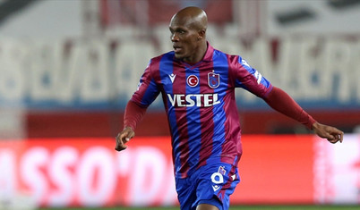 Trabzonspor Nwakaeme ile yeniden anlaştı