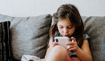 Sosyal medya ve çocuklar: Korkmakta haklı mıyız?