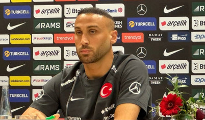 Cenk Tosun, Montella'dan forma bekliyor