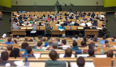 Devlet üniversitelerindeki ikinci öğretim programları kapatıldı