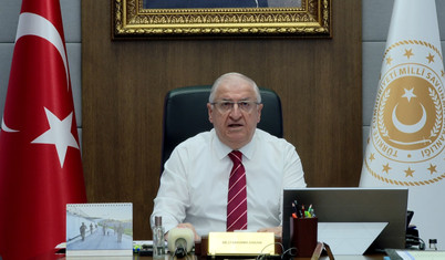 Bakan Güler'den Yunan Bakan'a yanıt: Turistik gezi için bekliyoruz