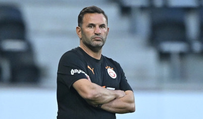 Okan Buruk'tan transfer açıklaması: İlk isteğimiz orta saha, farklı bir profil bakıyoruz