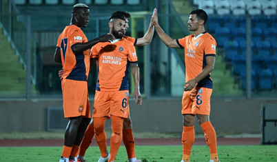 Başakşehir'in Konferans Ligi play-off turundaki rakibi belli oldu