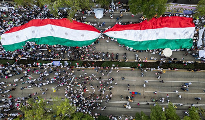 Meksika'da yargı reformu protestosu: Yüzlerce kişi Senato binasına girdi