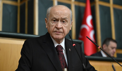 Bahçeli'den DEM Parti'li vekillerle tokalaşma açıklaması: Uzattığım el milli birlik ve kardeşliğimizin mesajıdır