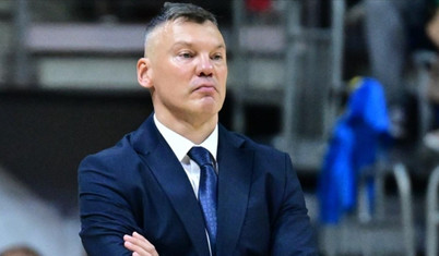 Fenerbahçe Beko Başantrenörü Sarunas Jasikevicius: Belinelli’nin parkede olduğu bölümlere dikkat etmeliyiz