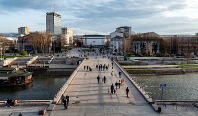 Yan gelip yatmak yeni protesto biçimi olabilir mi?