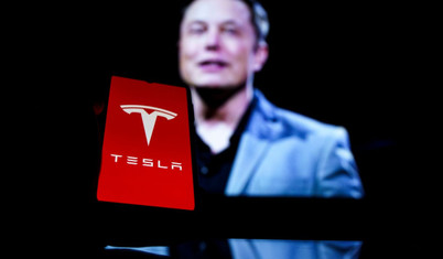 Musk’ın siyasi bağları şirketi zorluyor: Tesla ABD seçimlerinden bu yana 700 milyar dolar değer kaybetti