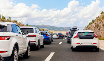 Batılı otomotiv devleri Çin'le mücadele ediyor, Avrupa halkı otomobillerini terk ediyor