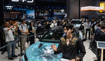 Çin'de satışları eriyen Porsche'a son darbe Trump'tan