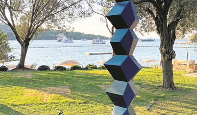 Doğal hayatın içine yerleşen sanat