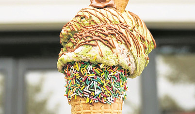 Bu yaz bir de kuzukulaklı dondurma tadın