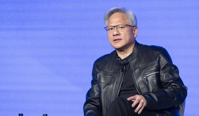 Nvidia CEO'su Huang: Endüstrinin geleceği iki fabrikadan oluşacak