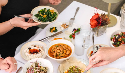 Gelenekle yeniliği buluşturan İstanbul meyhaneleri