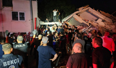 Balıkesir'de 6,1 büyüklüğünde deprem: 68 mahallede 16 bina yıkıldı, 1 kişi öldü, 29 yaralı var