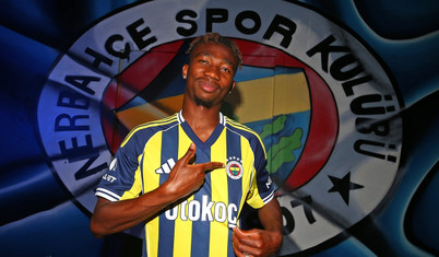 Beş yıllık sözleşme: Fenerbahçe, Dorgeles Nene'yi açıkladı