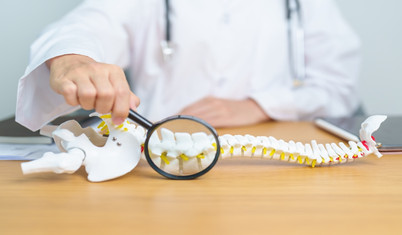 Mikroplastikler kemik sağlığını tehdit ederek osteoporoz riskini artırıyor