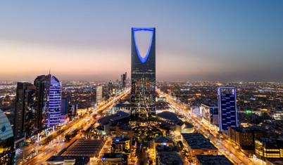 ABD ve Çin ile sıcak ilişkiler kuran petrol zengini Suudi Arabistan yapay zeka gücü olmak istiyor