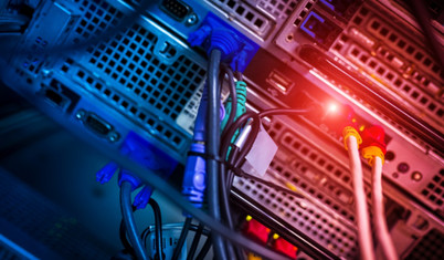 Microsoft Azure servisi çöktü: İnternet trafiğini adeta durma noktasına getirdi