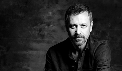 İlk romanını yayımlayan, oyuncu Nejat İşler: Yazı imdadıma yetişti, kendimi iyileştirdim