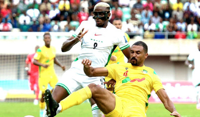 Osimhen'den iki gol: Nijerya, Dünya Kupası Afrika elemelerinde play-off finaline çıktı