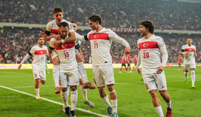 Dünya Kupası elemeleri: Bulgaristan'ı iki golle geçen Milli Takım play-off'u garantiledi