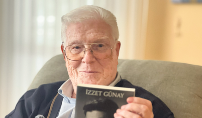 Delikanlı isimli nehir söyleşide hayatını anlatan usta oyuncu İzzet Günay: “İyi yaşamak da öğrenilen bir şey”