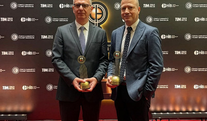 Hizmet ihracatı ödüllerinde çifte başarı: Coral Travel Group ve Odeon Turizm zirvede