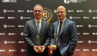 Hizmet ihracatı ödüllerinde çifte başarı: Coral Travel Group ve Odeon Turizm zirvede