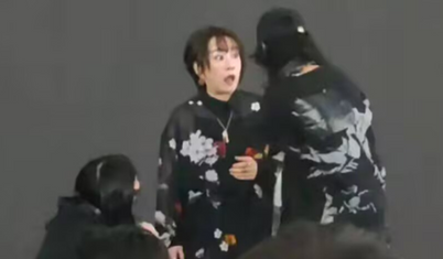 Tokyo-Pekin gerilimi sahneye taşındı: Japon şarkıcının Çin'deki konseri yarıda kesildi