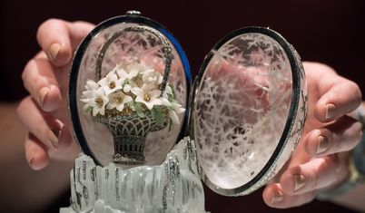 Rekor kırdı: Fabergé’nin 'Kış Yumurtası' Londra’da 23 milyon sterline satıldı