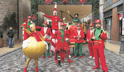 Işıl ışıl yeni yıl festivalleri