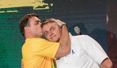 Baba hapiste, tüm aile yerini doldurmaya çalışıyor: Oğul Bolsanaro, Brezilya'da başkanlığa aday oldu