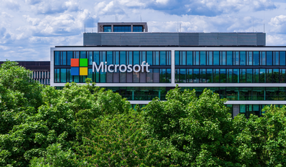 Microsoft'un yapay zeka CEO'su Mustafa Süleyman: Yarışta kalmanın bedeli yüz milyarlarca dolar