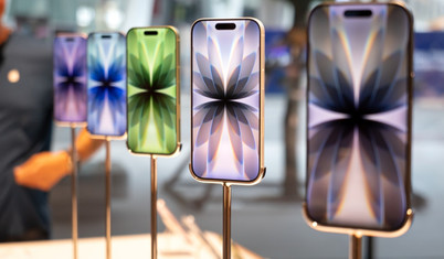 iPhone Air satışları hayal kırıklığı yarattı, Samsung, ince telefon üretmekten vazgeçti