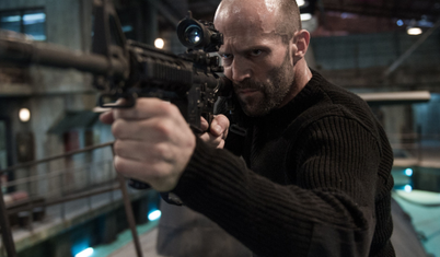 Aksiyon sinemasının yıldızı Jason Statham: Uzun soluklu kariyerimin sırrı bolca fizyoterapi