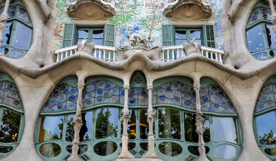 Gaudí, 100. yılında da zirvede: Ünlü Art Nouveau binasının gizemli dünyası açığa çıkıyor