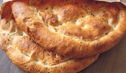 Ramazan pidesi yemeği başka bir boyuta taşıyor