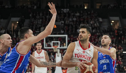 Sırbistan'ı deviren 12 Dev Adam, Dünya Kupası elemelerinde ikinci turu garantiledi