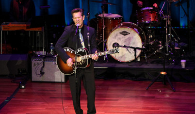 Ünlü şarkıcı Chris Isaak, Türkiye turnesine çıkıyor: Hayranlarına özel mesaj gönderdi